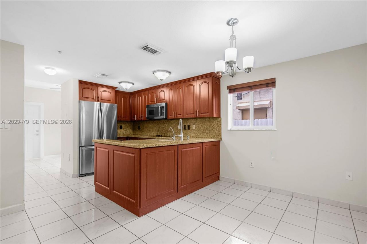 9 E 4th St, Unit 101, Hialeah, FL 33010 Photo