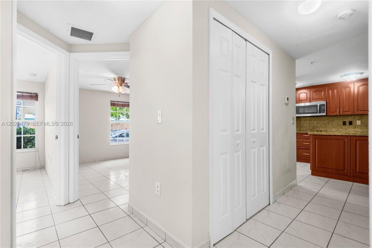 9 E 4th St, Unit 101, Hialeah, FL 33010 Photo
