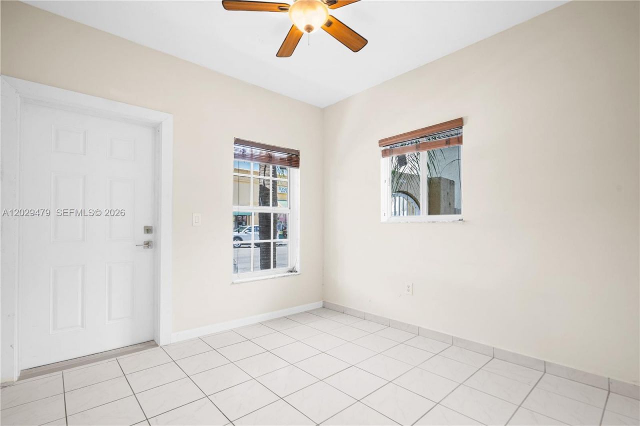 9 E 4th St, Unit 101, Hialeah, FL 33010 Photo