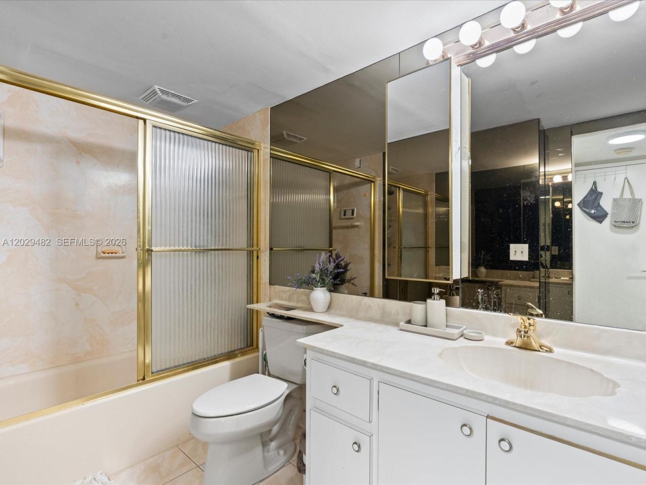 2801 NE 183rd St, Unit 1805W, Aventura, FL 33160 Photo