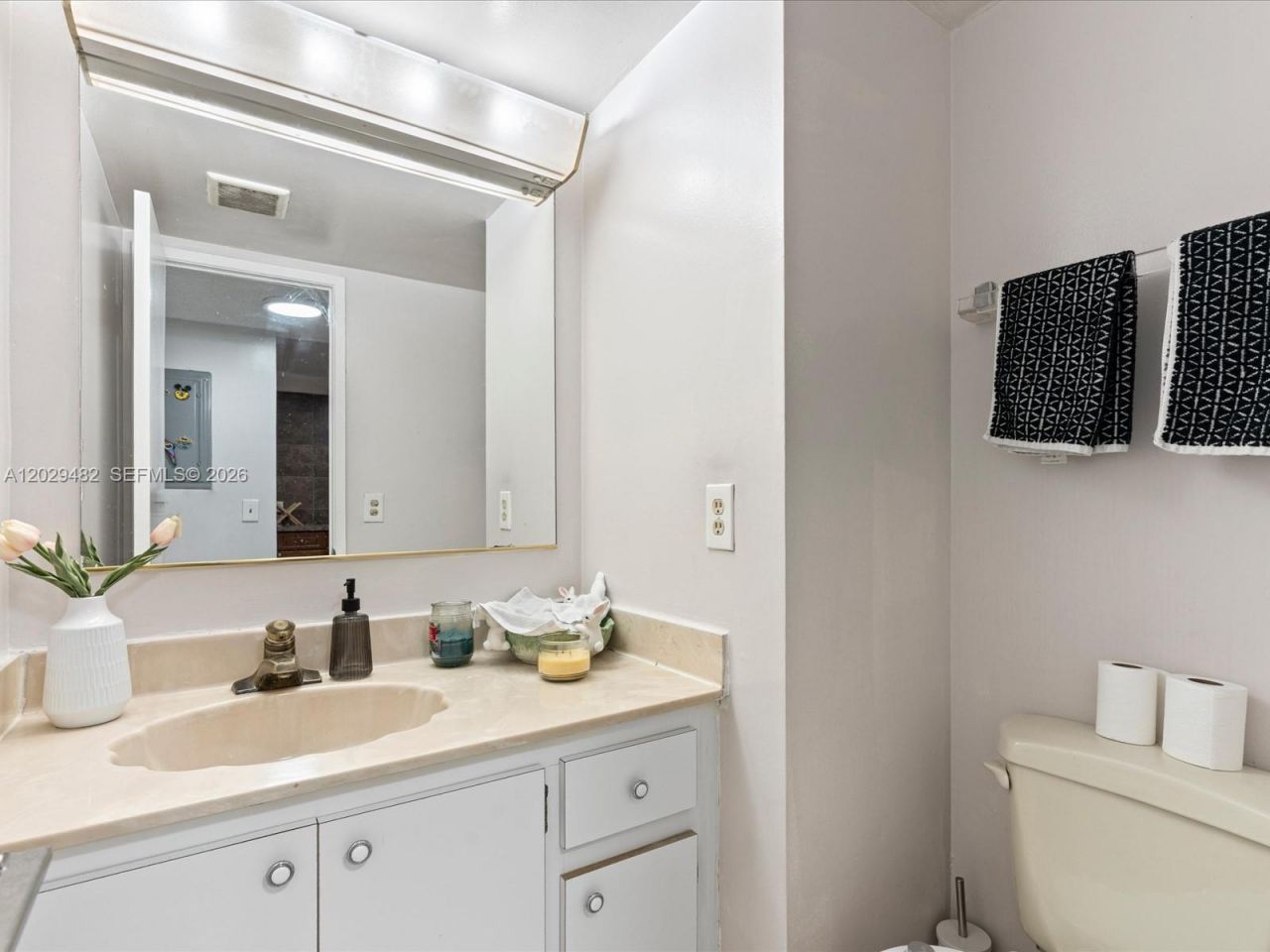 2801 NE 183rd St, Unit 1805W, Aventura, FL 33160 Photo