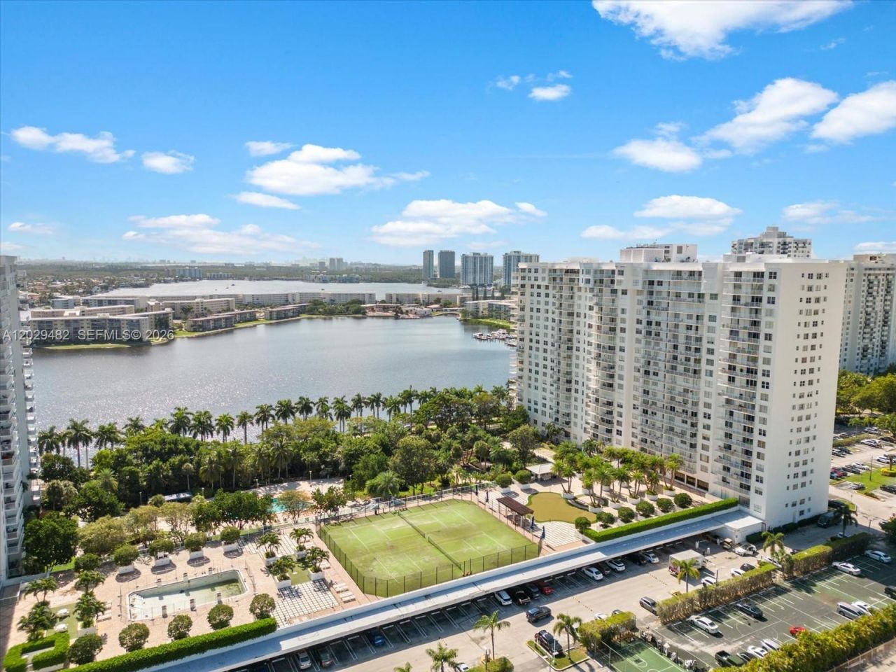 2801 NE 183rd St, Unit 1805W, Aventura, FL 33160 Photo