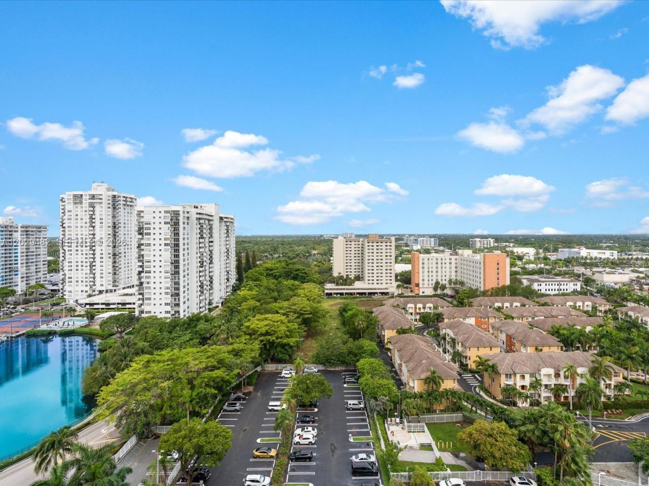 2801 NE 183rd St, Unit 1805W, Aventura, FL 33160 Photo