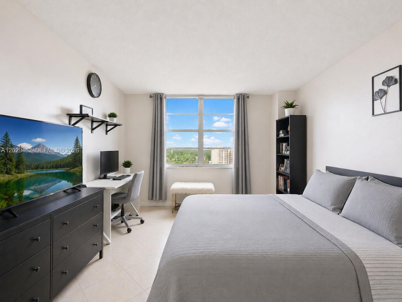 2801 NE 183rd St, Unit 1805W, Aventura, FL 33160 Photo