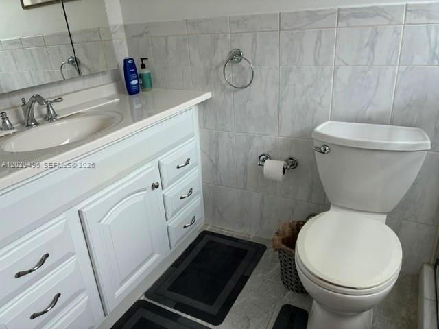 180 NE 12th Ave , Unit 11B, Hallandale Beach, FL 33009 Photo