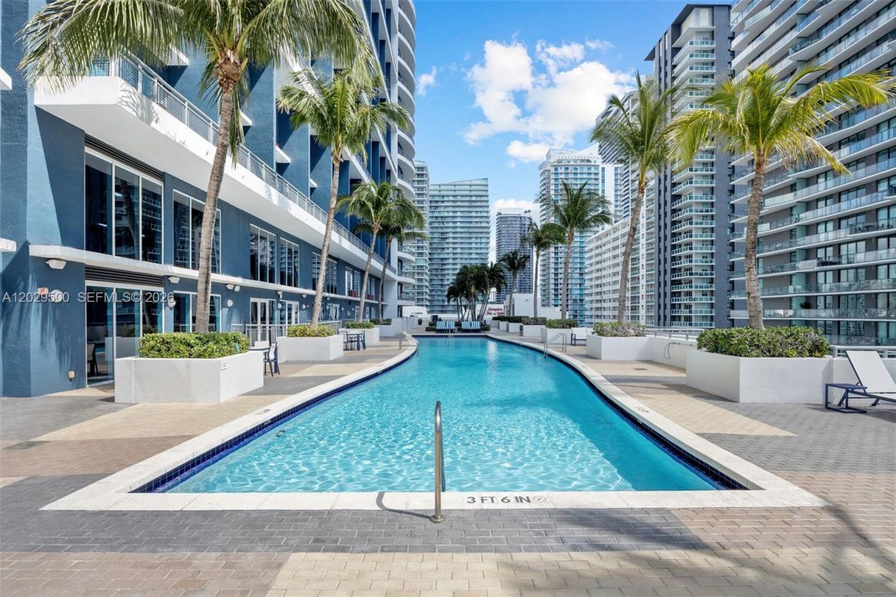 60 SW 13th St , Unit 3414, Miami, FL 33130 Photo