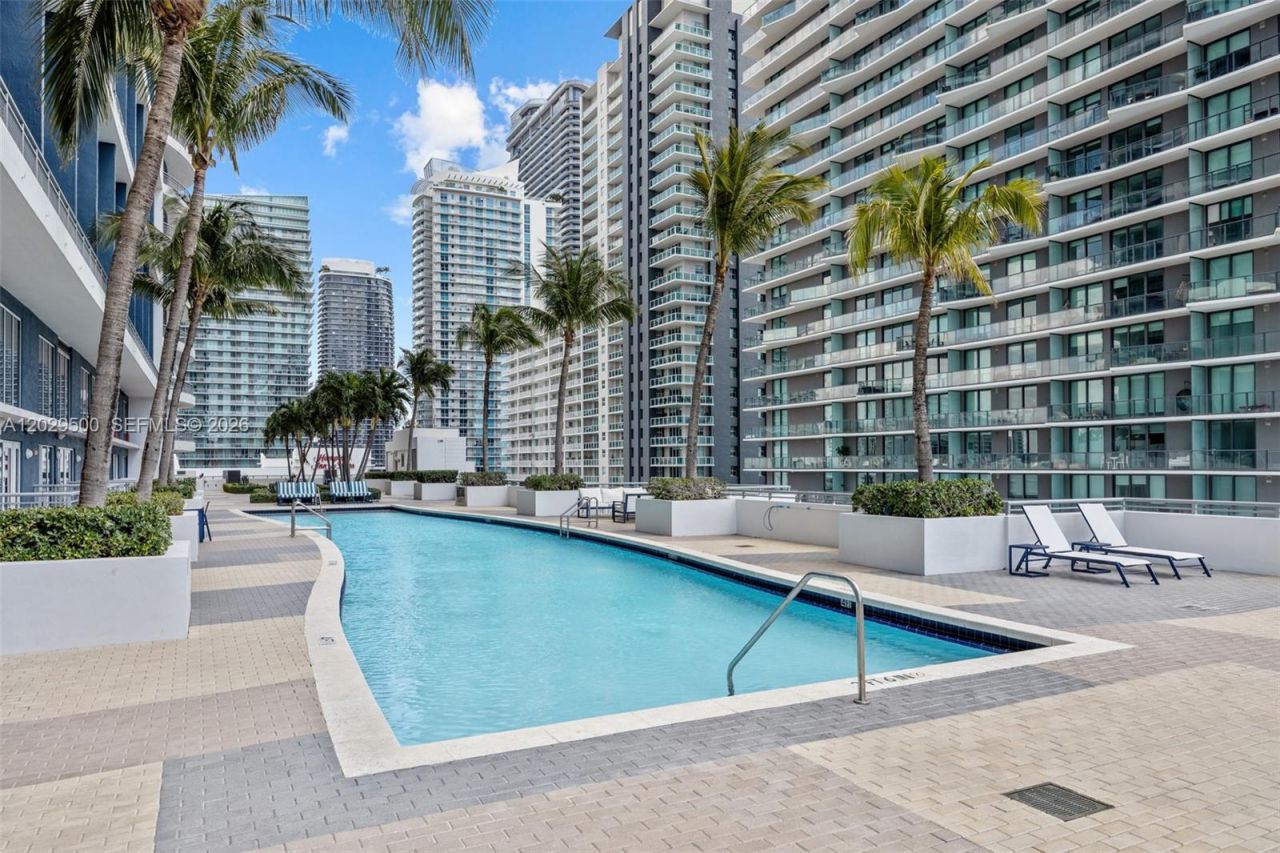 60 SW 13th St , Unit 3414, Miami, FL 33130 Photo