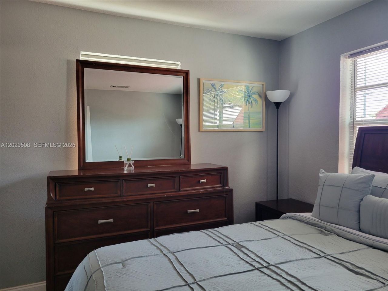 2560 NE 8th Ter , Pompano Beach, FL 33064 Photo