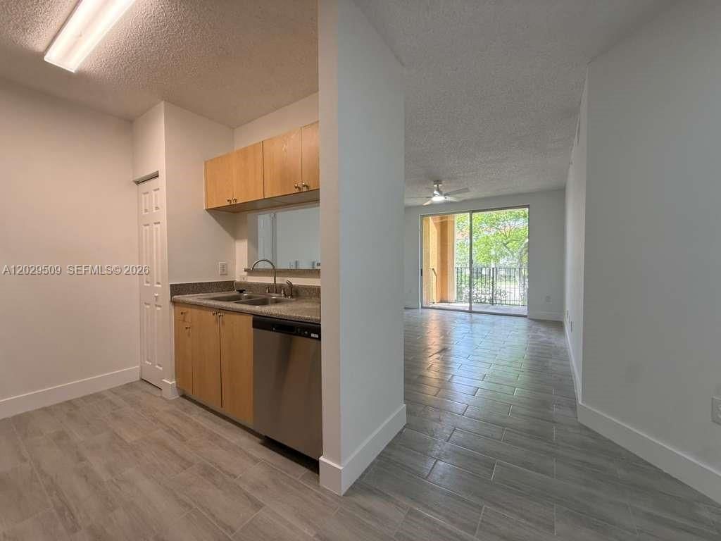 2440 E Preserve Way , Unit 208, Miramar, FL 33025 Photo