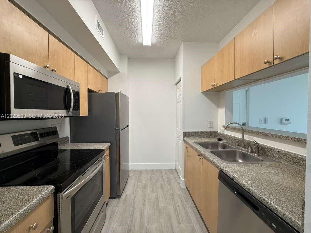 2440 E Preserve Way , Unit 208, Miramar, FL 33025 Photo