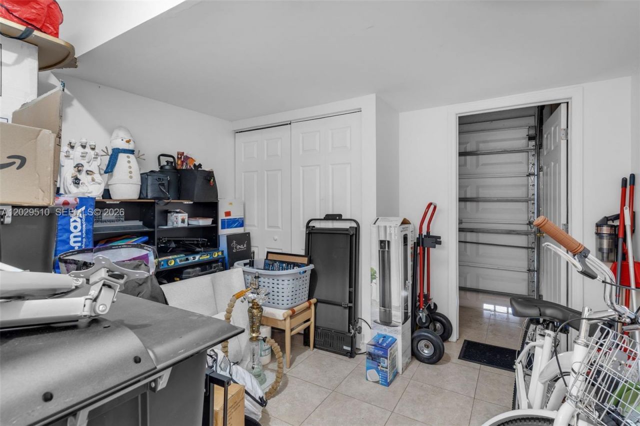 17953 SW 11th St , Pembroke Pines, FL 33029 Photo