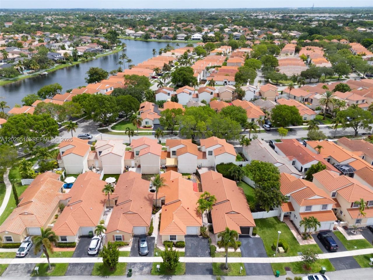 17953 SW 11th St , Pembroke Pines, FL 33029 Photo