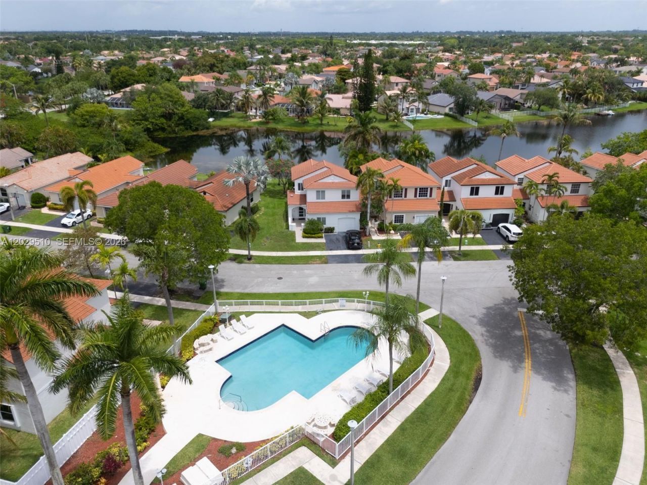17953 SW 11th St , Pembroke Pines, FL 33029 Photo