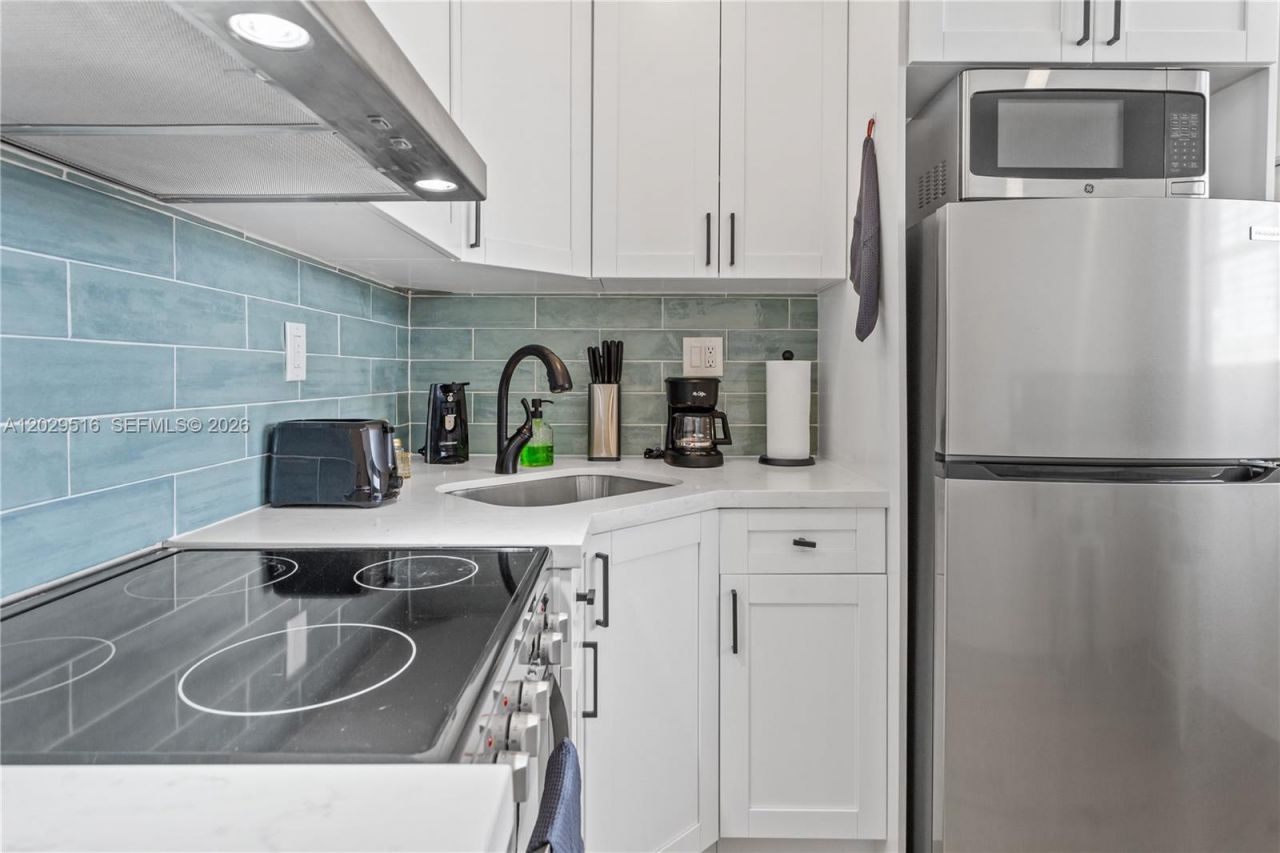 6532 SW 59th Ct , Unit 6532, South Miami, FL 33143 Photo
