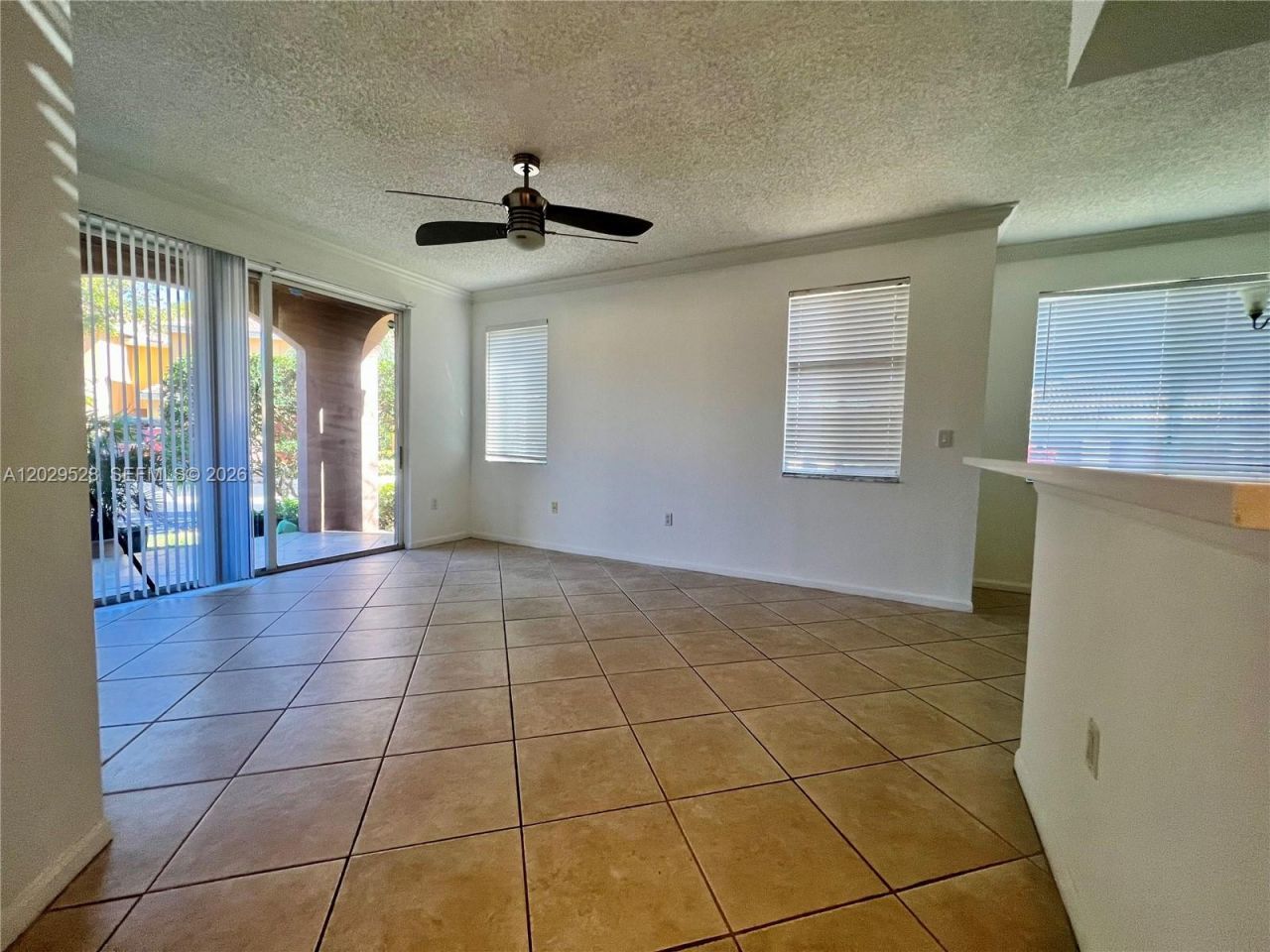 1000 Scotia Dr , Unit 101, Hypoluxo, FL 33462 Photo