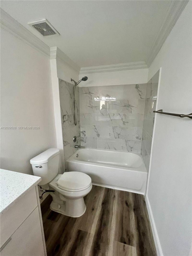 1000 Scotia Dr , Unit 101, Hypoluxo, FL 33462 Photo