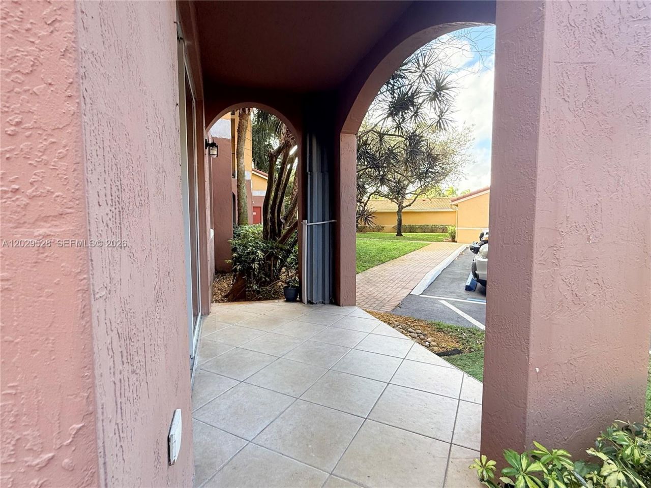 1000 Scotia Dr , Unit 101, Hypoluxo, FL 33462 Photo