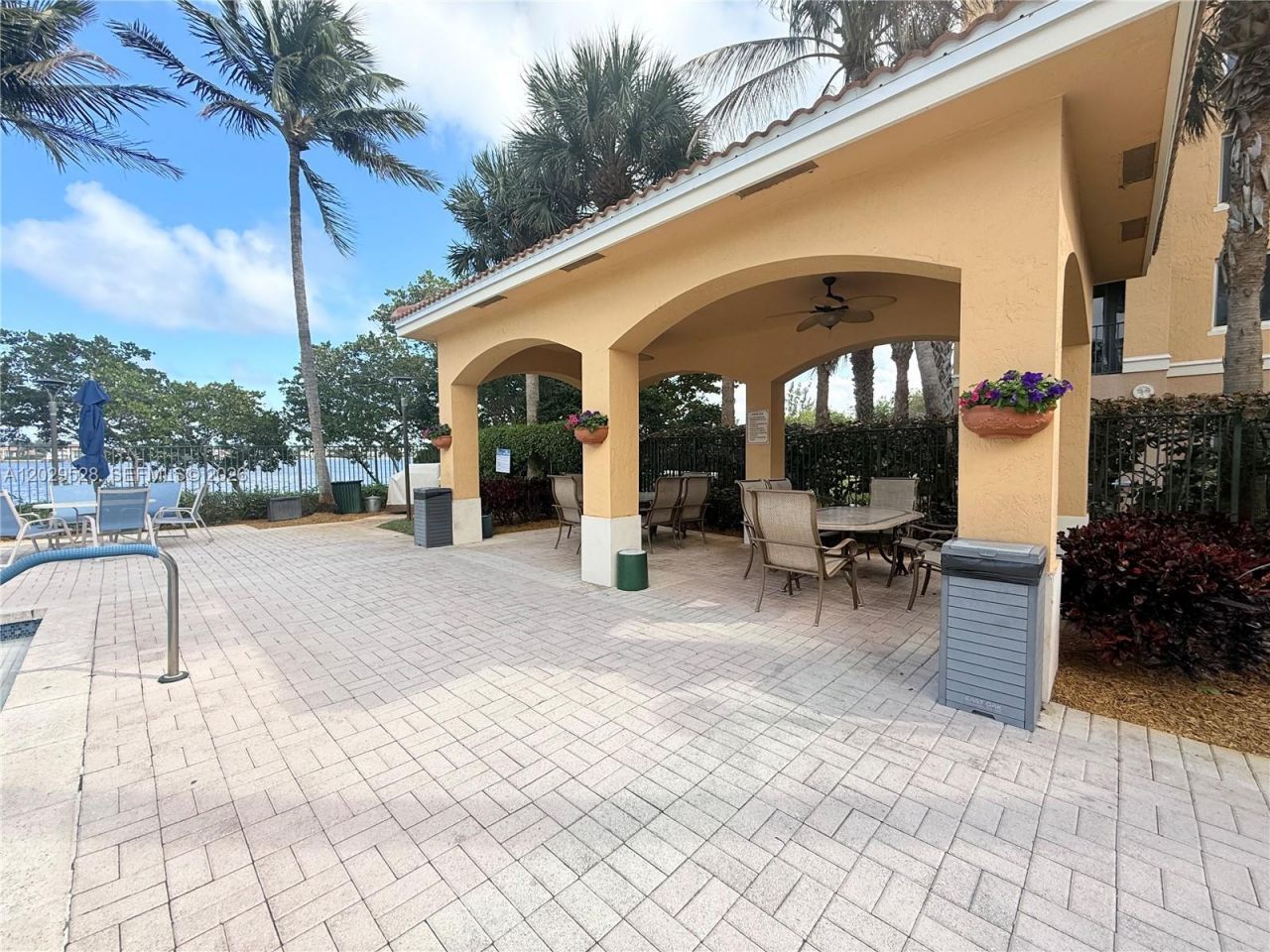 1000 Scotia Dr , Unit 101, Hypoluxo, FL 33462 Photo