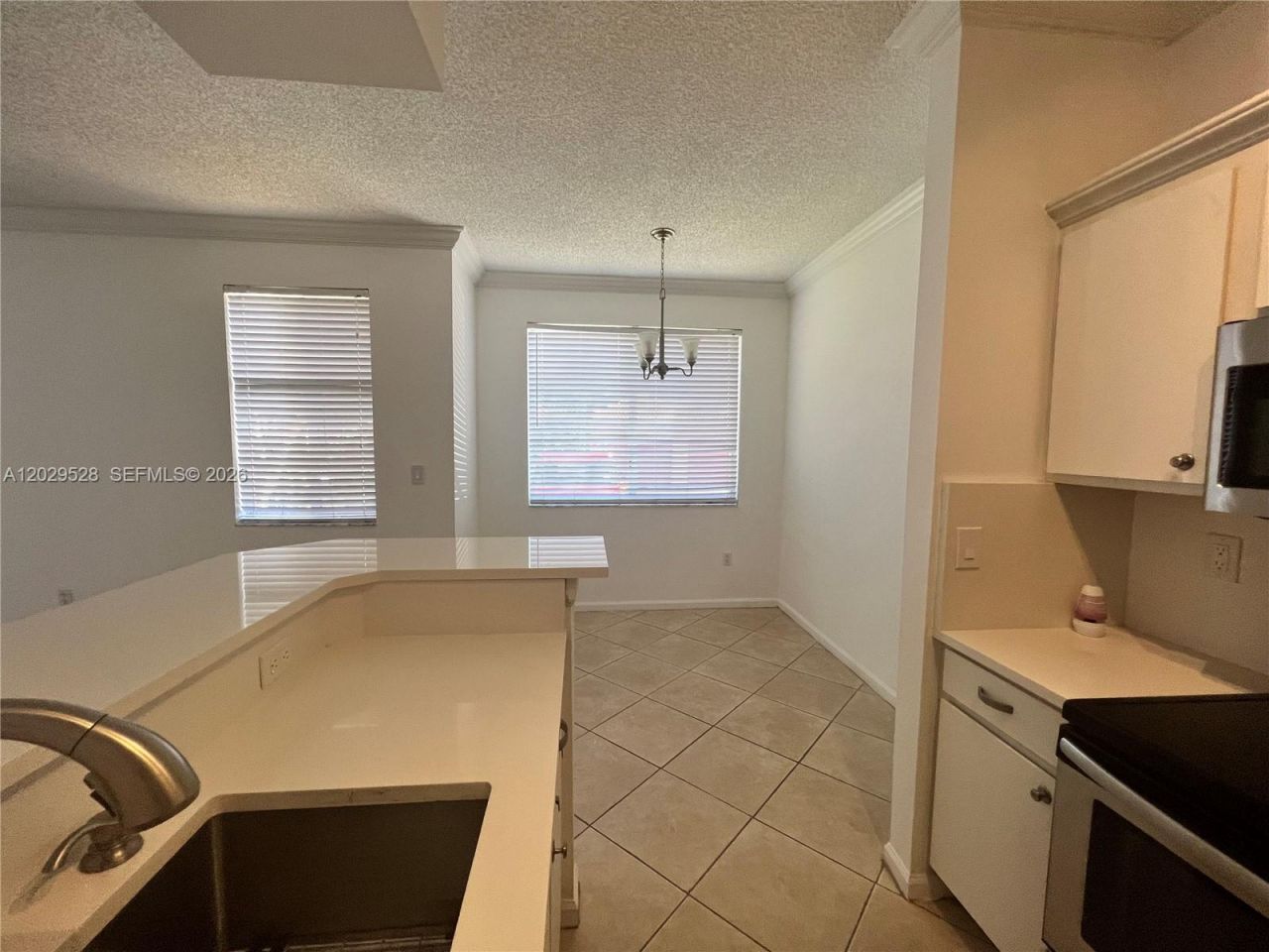 1000 Scotia Dr , Unit 101, Hypoluxo, FL 33462 Photo