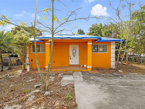 546 NW 8th Ave , Homestead, FL 33030