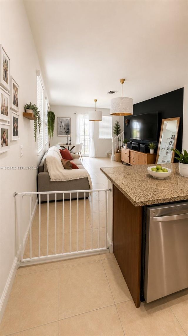 1075 SW 147th Ave, Unit 5601, Pembroke Pines, FL 33027 Photo