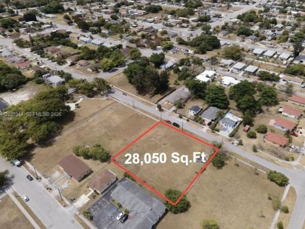 10330 SW 178th St , Miami, FL 33157