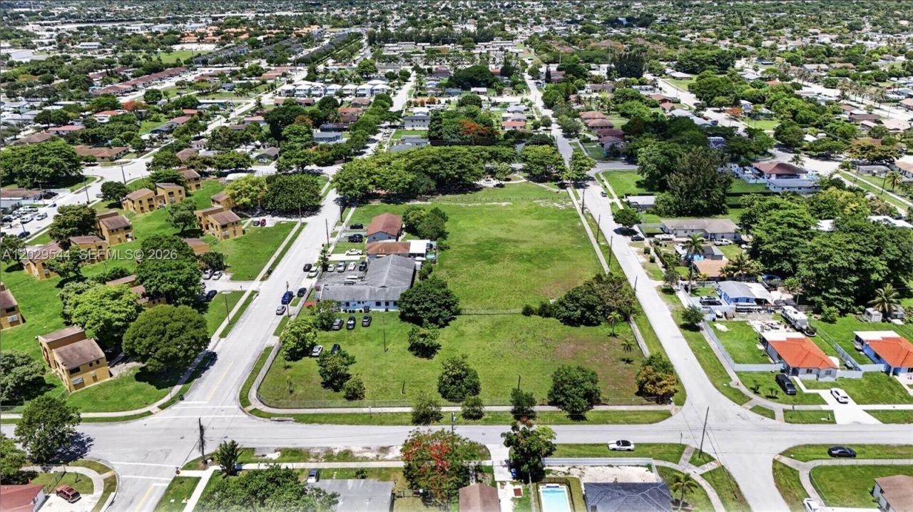 10330 SW 178th St, Miami, FL 33157 Photo