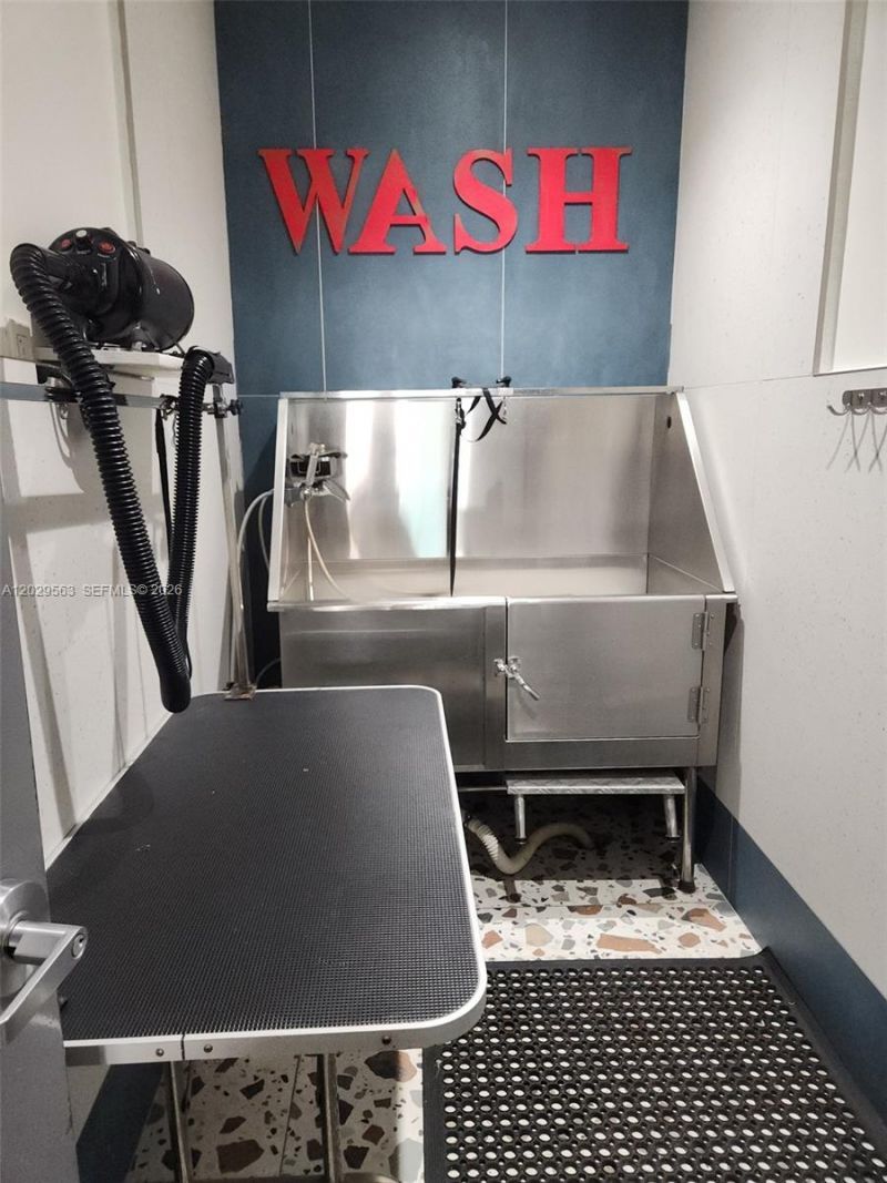 300 S Biscayne Blvd, Unit PH-3807, Miami, FL 33131 Photo