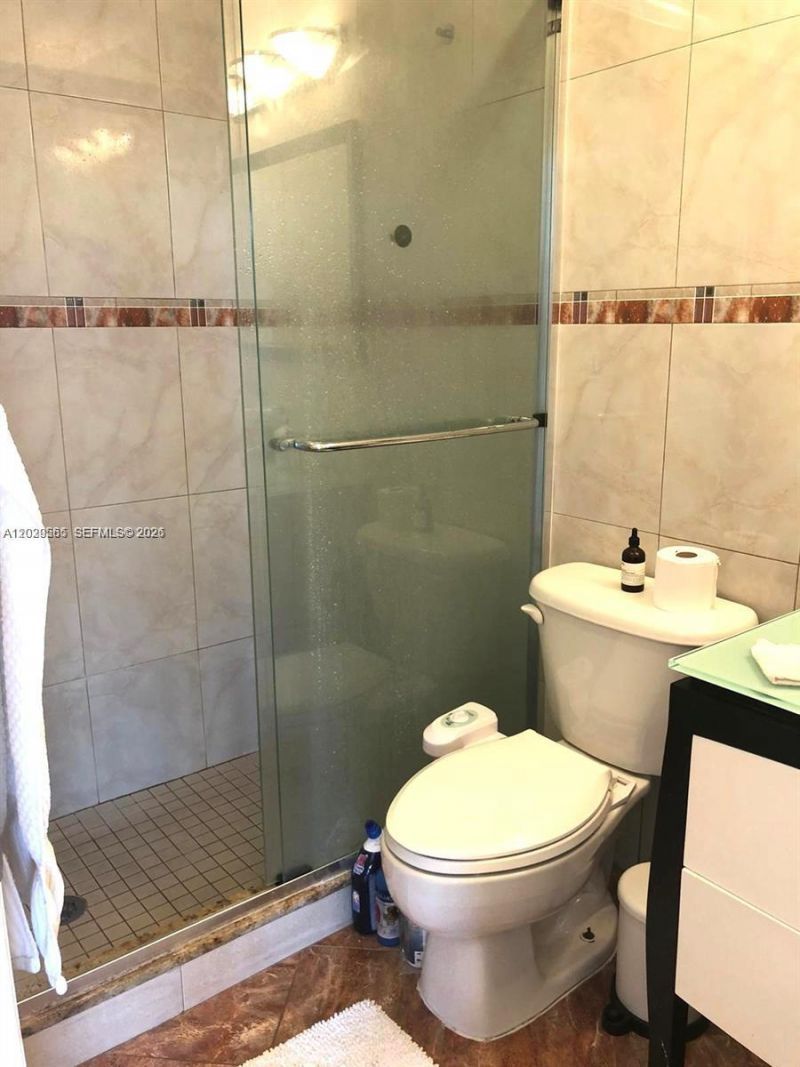 2036 NE 167th St, Unit 3-131, North Miami Beach, FL 33162 Photo