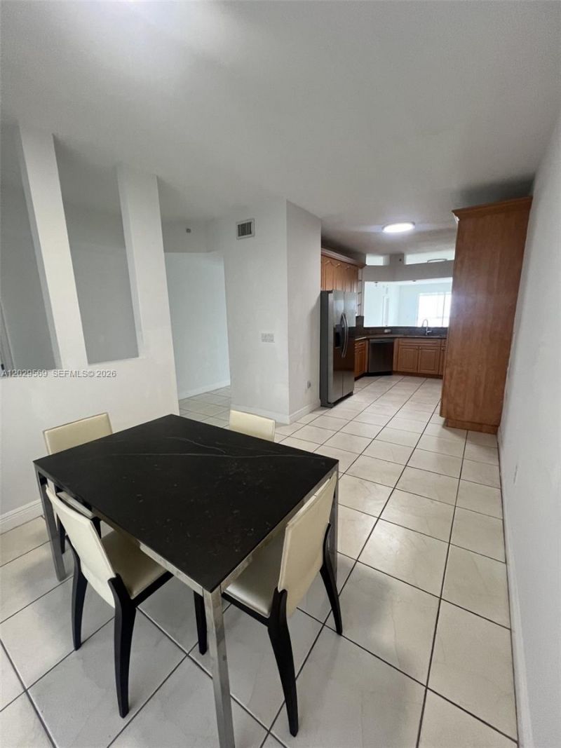 10750 NW 66th St , Unit 401, Doral, FL 33178 Photo