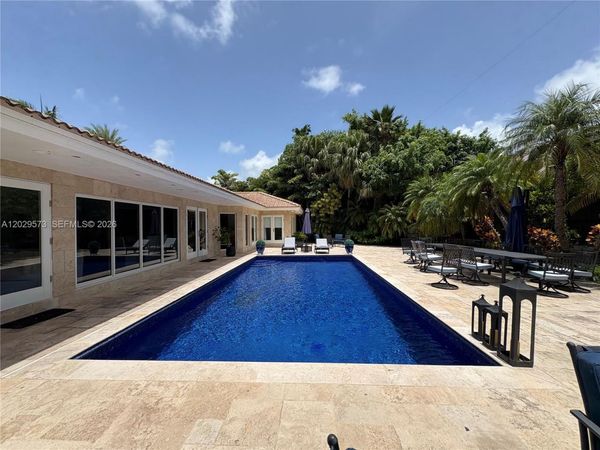 Key Biscayne, FL 33149