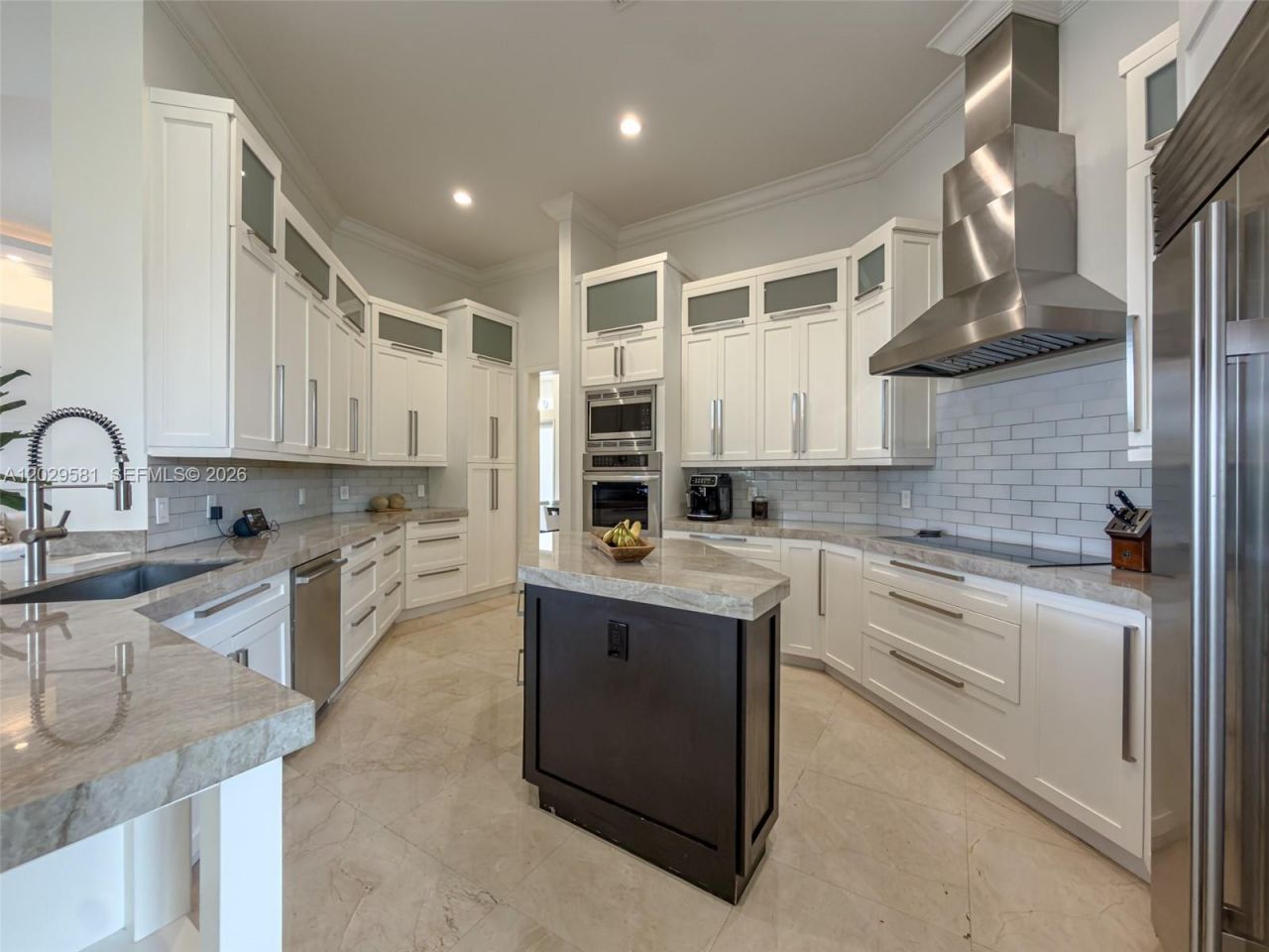 2458 Provence Ct, Weston, FL 33327 Photo