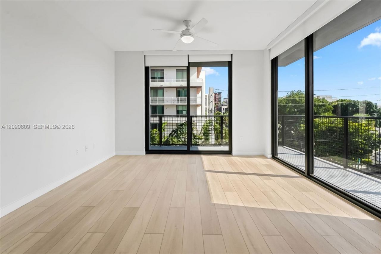 555 NE 8th St , Unit 0506, Fort Lauderdale, FL 33304 Photo