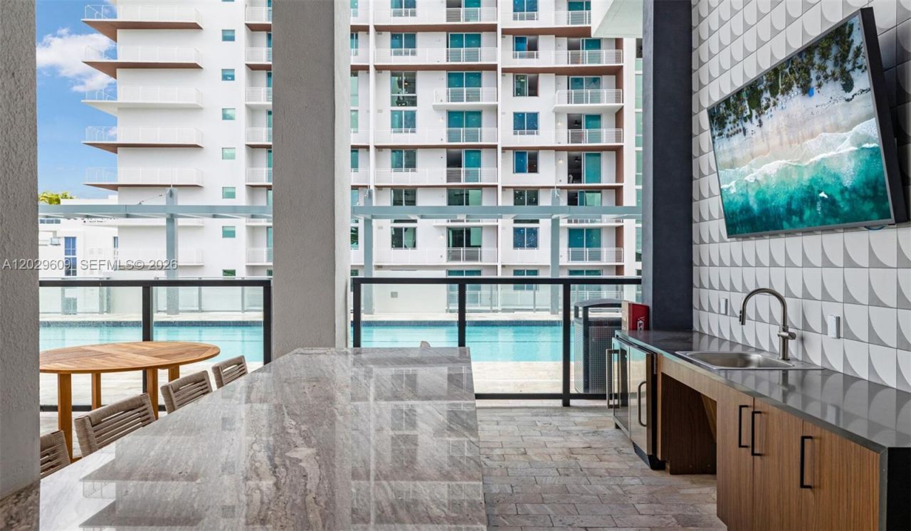 555 NE 8th St , Unit 0506, Fort Lauderdale, FL 33304 Photo