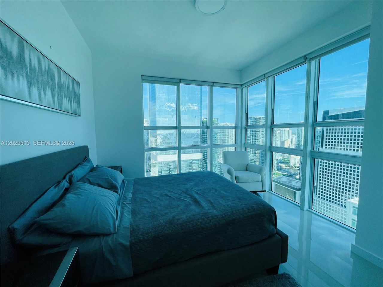950 Brickell Bay Dr, Unit 4400, Miami, FL 33131 Photo