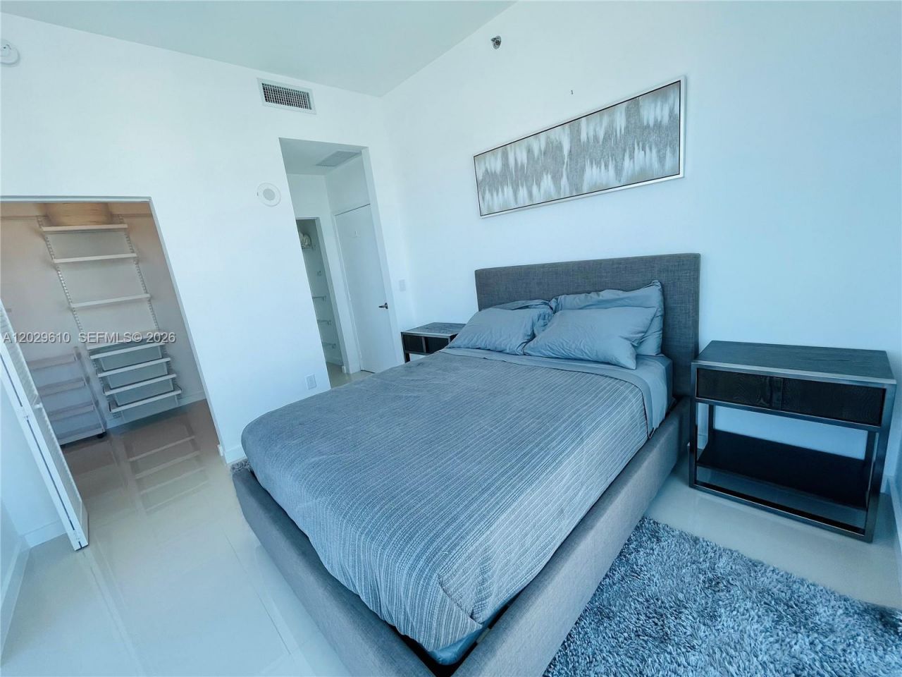 950 Brickell Bay Dr, Unit 4400, Miami, FL 33131 Photo