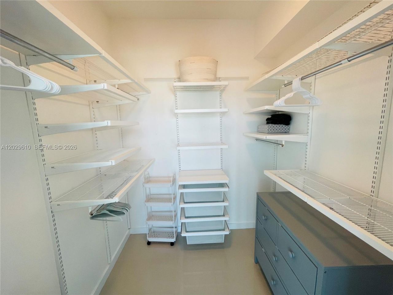 950 Brickell Bay Dr, Unit 4400, Miami, FL 33131 Photo