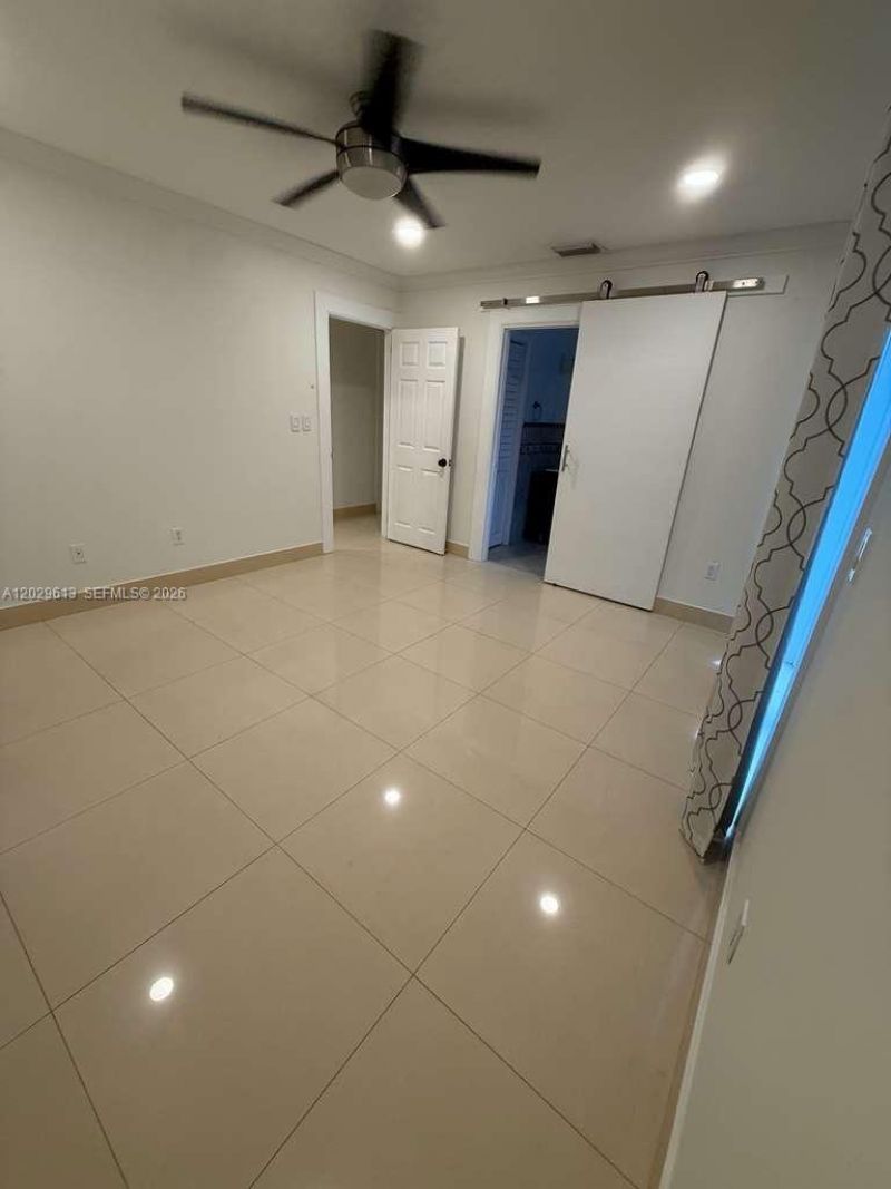 824 SW 12 Place, Fort Lauderdale, FL 33315 Photo
