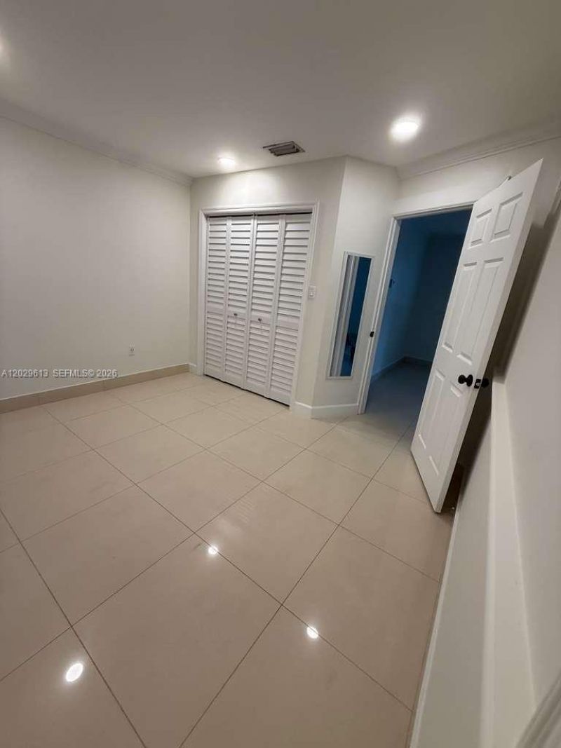 824 SW 12 Place, Fort Lauderdale, FL 33315 Photo