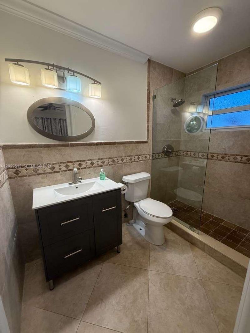 824 SW 12 Place, Fort Lauderdale, FL 33315 Photo