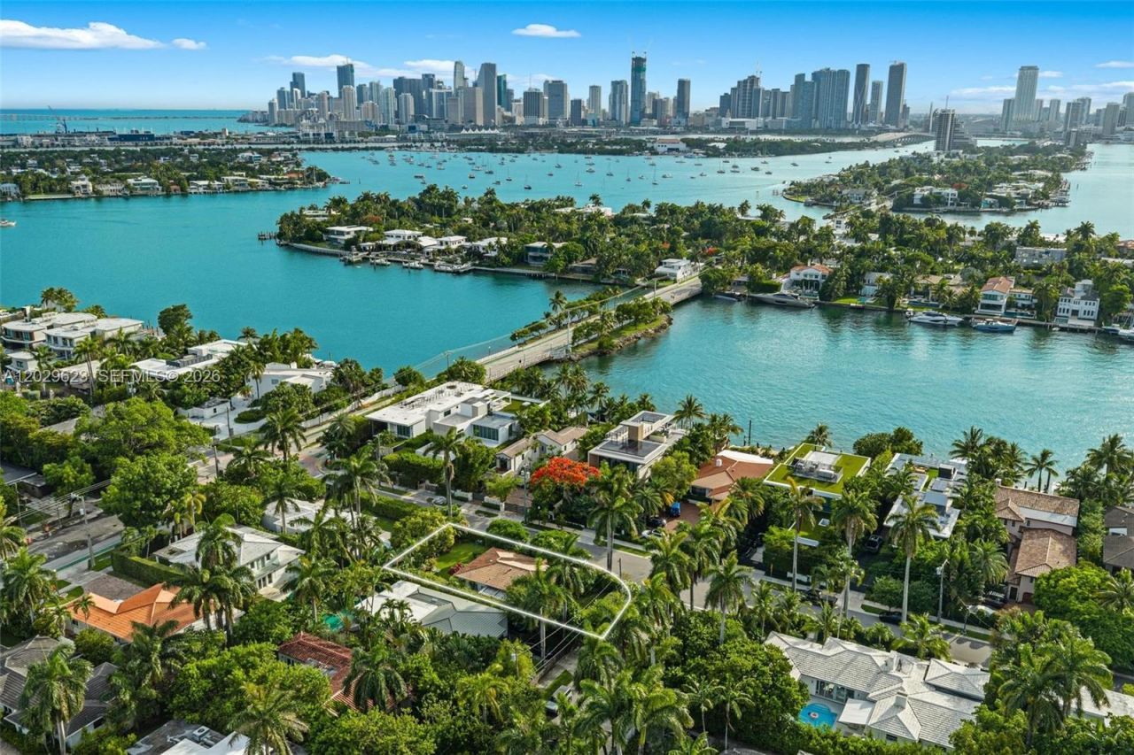 455 W Dilido Dr, Miami Beach, FL 33139 Photo
