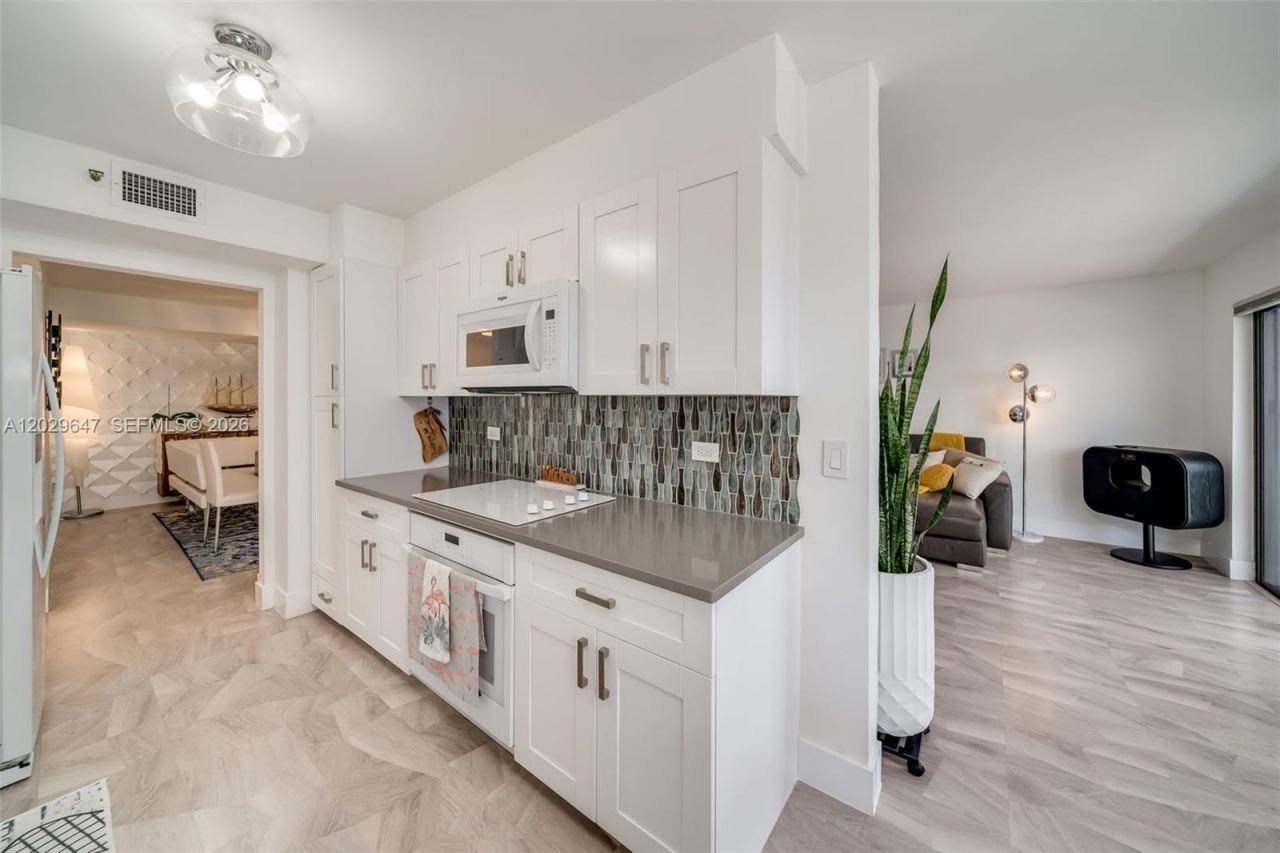 1201 S Ocean Dr , Unit 1105N, Hollywood, FL 33019 Photo
