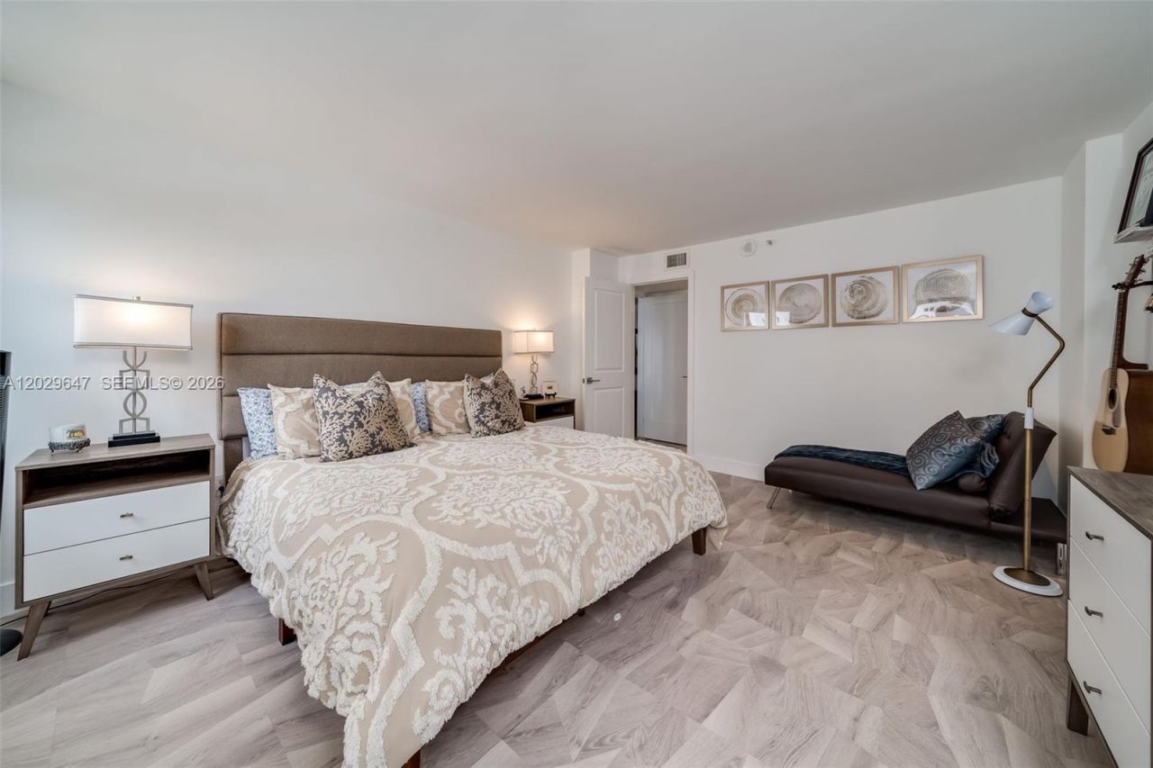 1201 S Ocean Dr , Unit 1105N, Hollywood, FL 33019 Photo