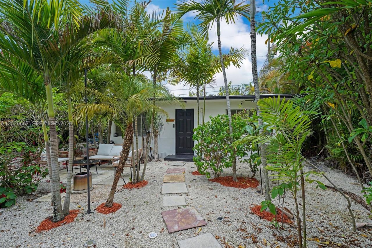 725 SW 2nd Ct, Unit 2, Fort Lauderdale, FL 33312 Photo