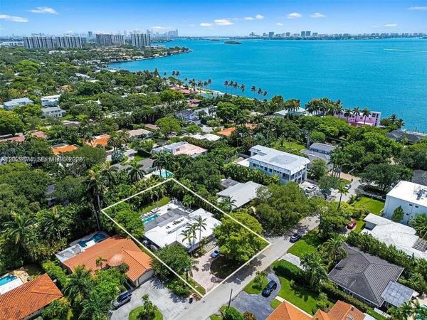 1255 NE 93rd St , Miami Shores, FL 33138