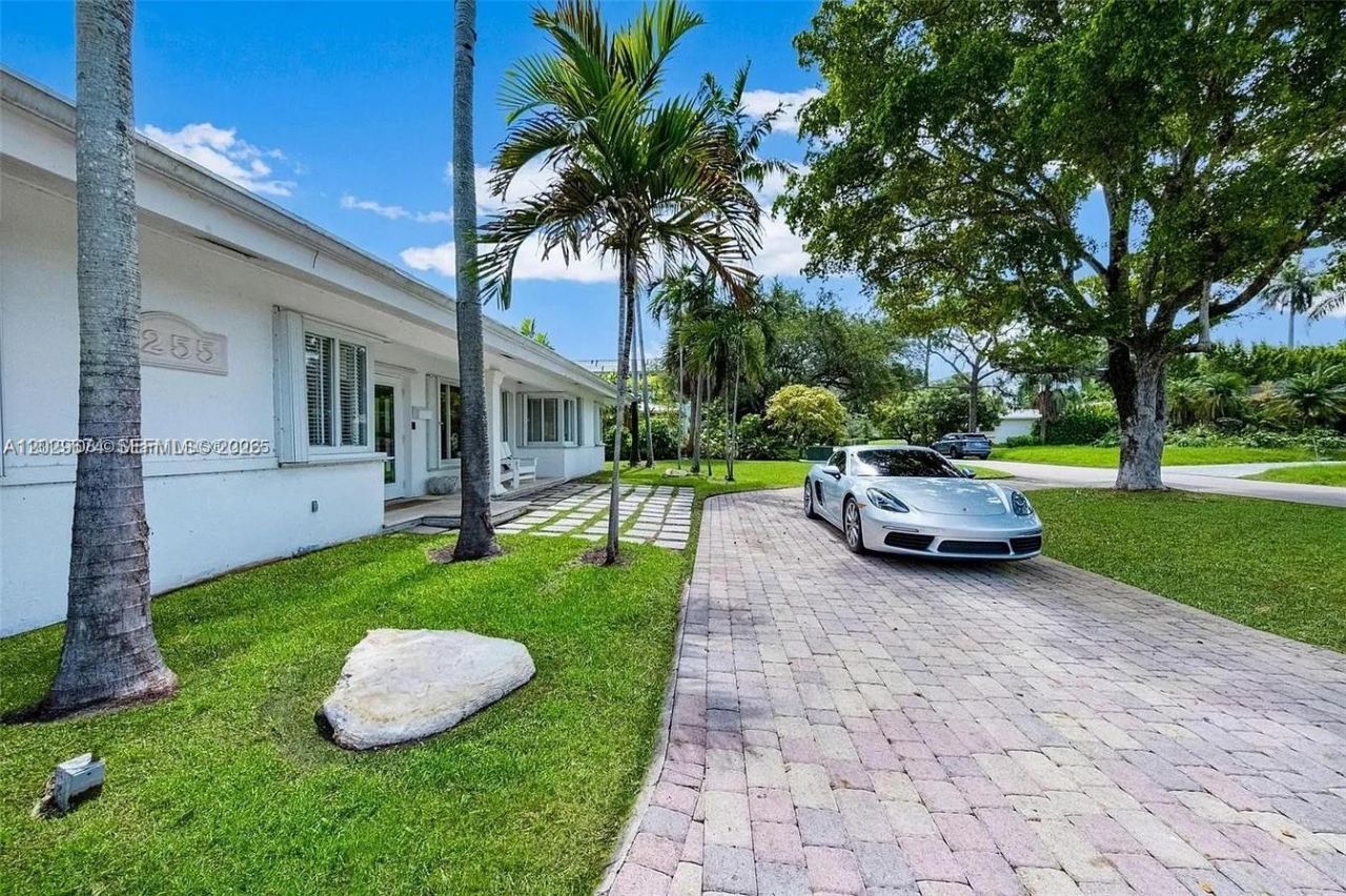 1255 NE 93rd St , Miami Shores, FL 33138 Photo