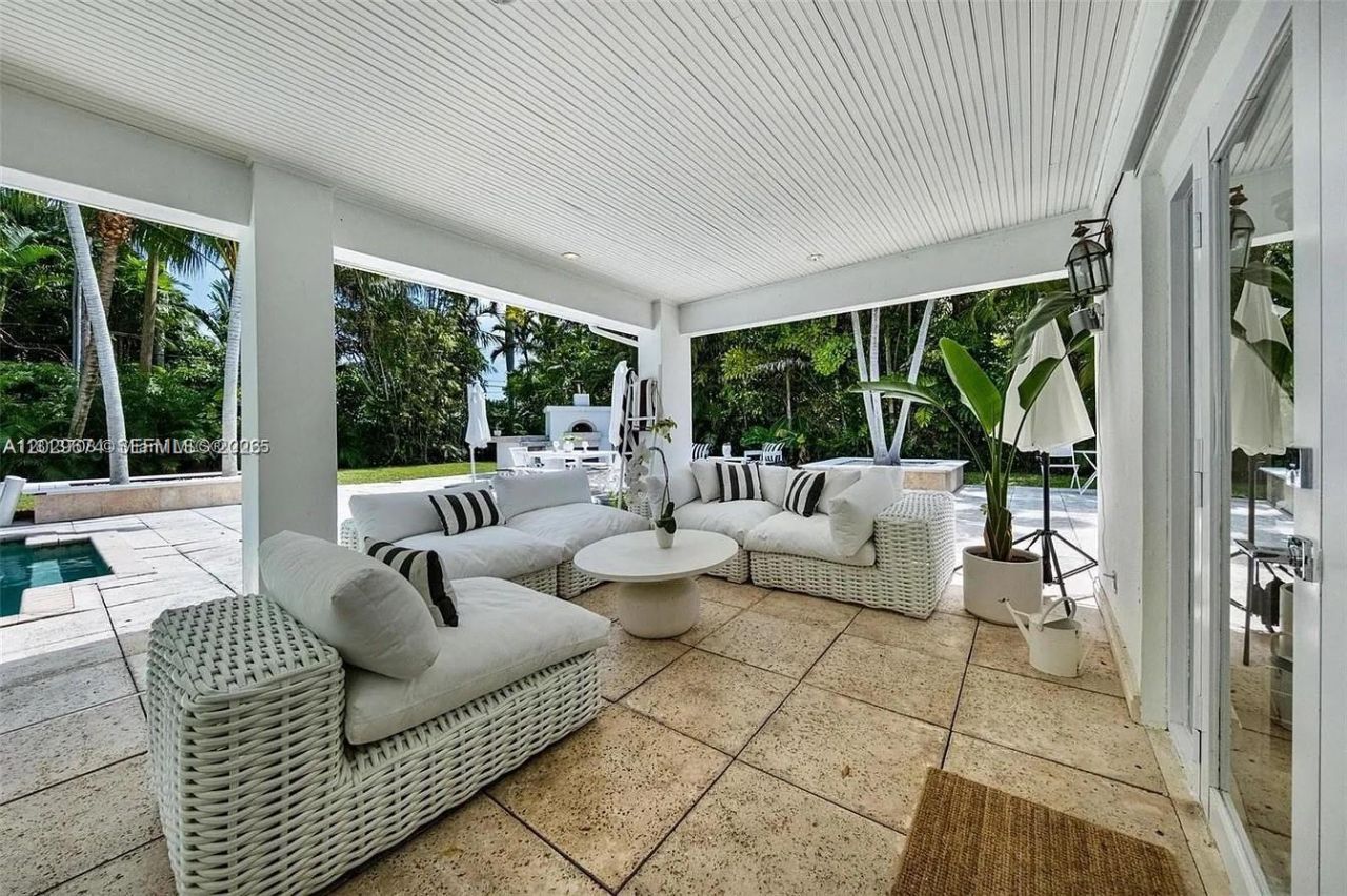 1255 NE 93rd St , Miami Shores, FL 33138 Photo