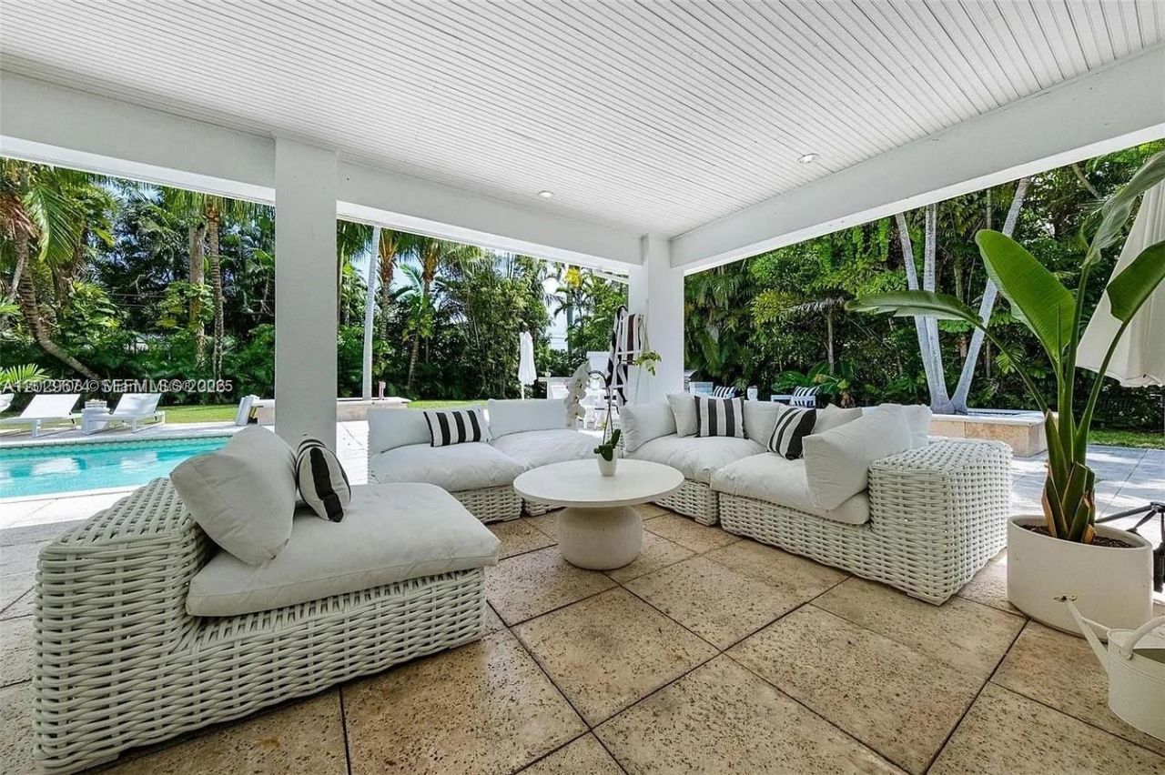 1255 NE 93rd St , Miami Shores, FL 33138 Photo