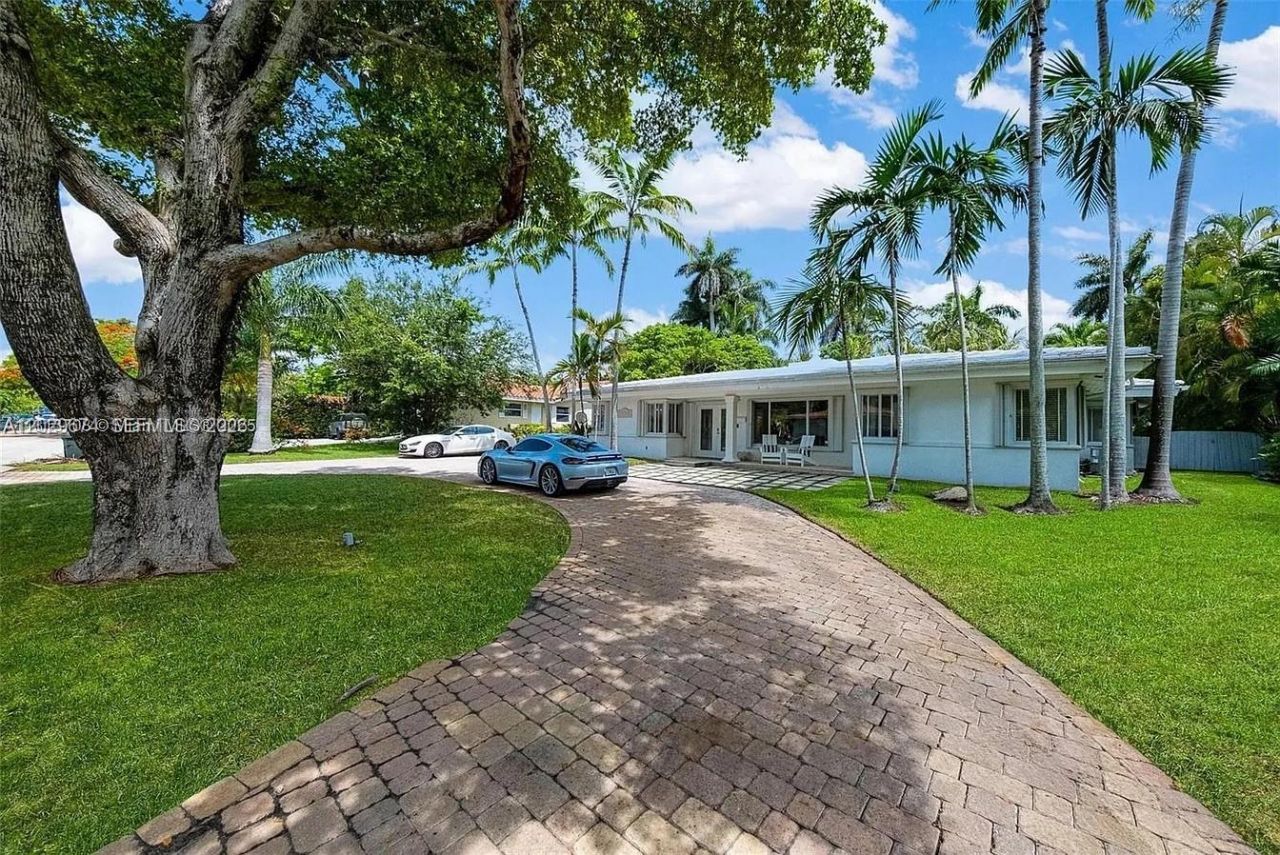 1255 NE 93rd St , Miami Shores, FL 33138 Photo