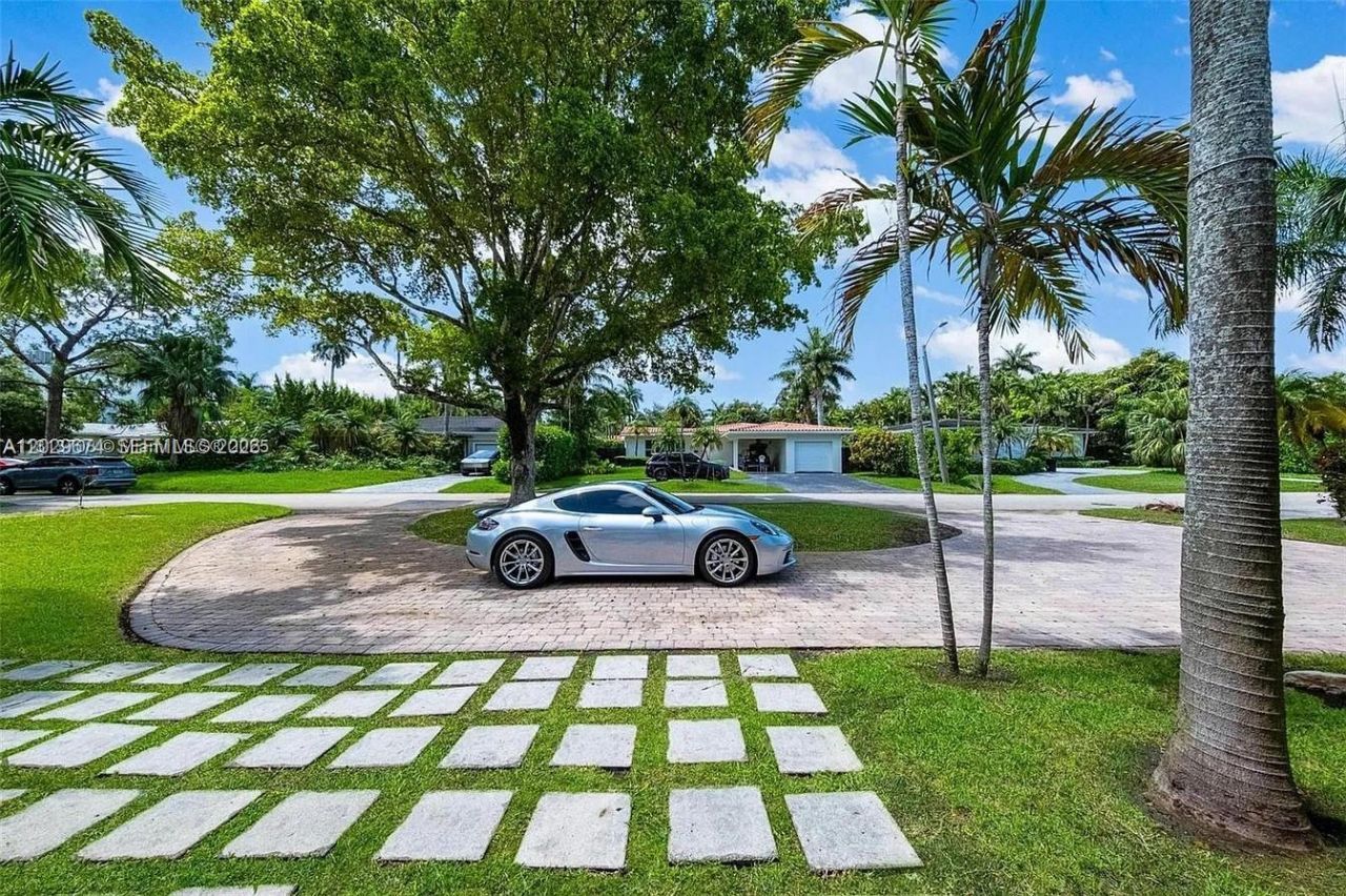 1255 NE 93rd St , Miami Shores, FL 33138 Photo